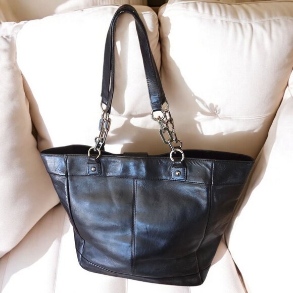 BEBE Black Genuine Leather Tote Bag W Silver Hardware Magnetic Closure - Picture 4 of 12